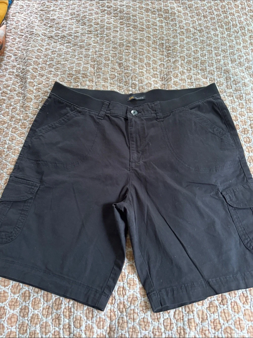 Lee avey cargo woman’s Bermuda Cargo Shorts with Side Pockets